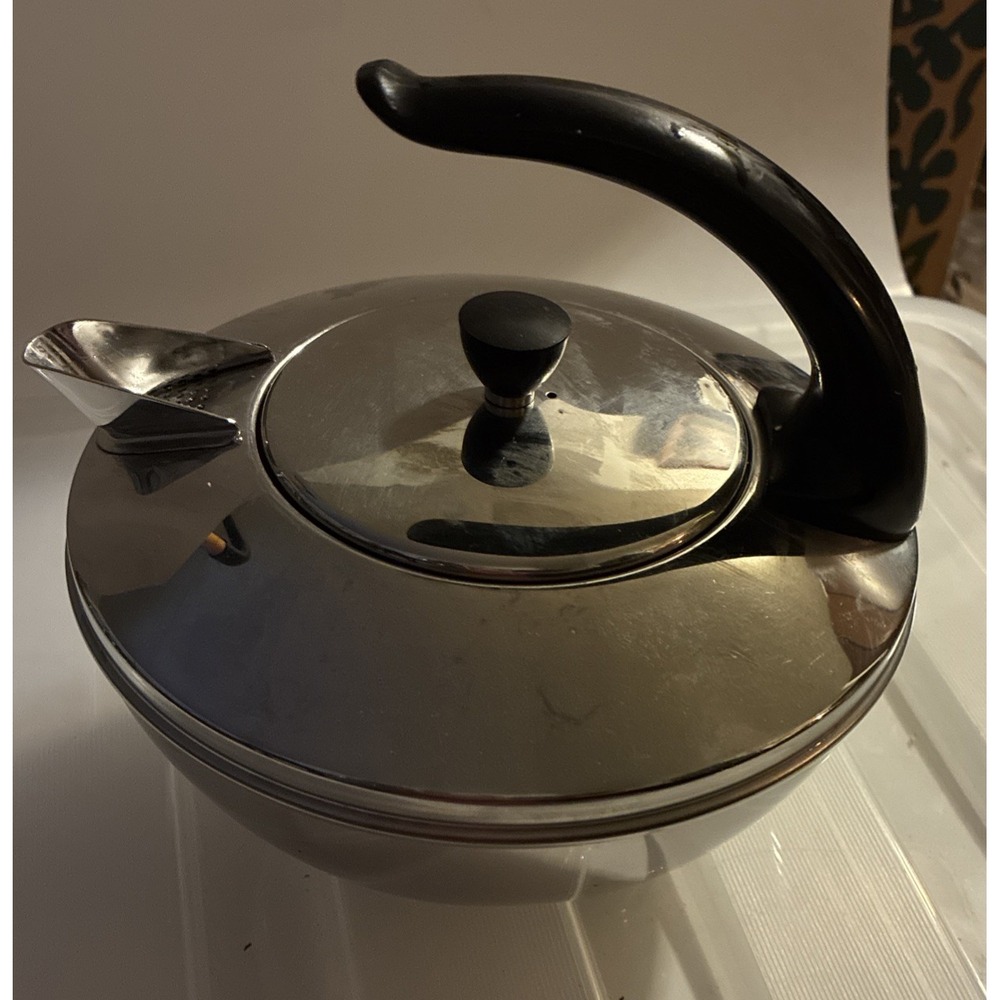 Vintage Revere Ware 1801 Stainless Steel Stovetop Kettle with "Cat Tail" Handle